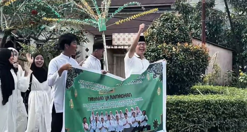 Sambut Ramadhan Penuh Suka Cita, Pemda Sambas Gelar Festival Tajuk Telur dan Pawai Ta'aruf Meriah